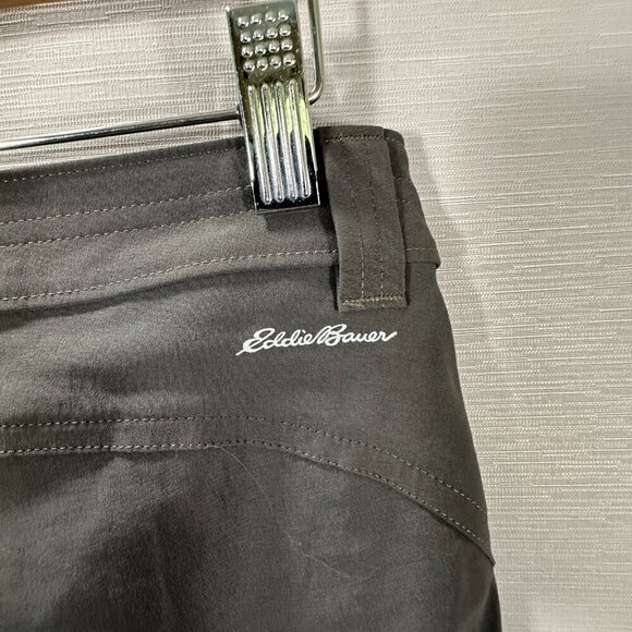 Eddie Bauer Pants Womens 8 First Ascent Gray Nylon Stretch Pull On Zip Pockets - Picture 7 of 9